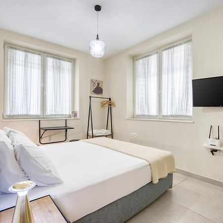Bentzi...Boutique Apartment 1, Classic Double With Kitchenette, 2 Guests Atene Esterno foto
