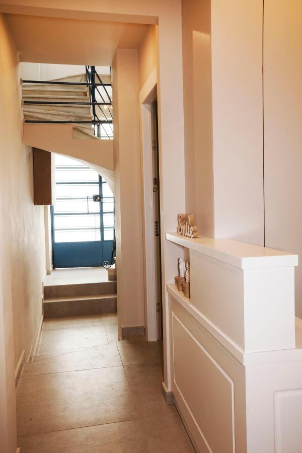 Bentzi...Boutique Apartment 1, Classic Double With Kitchenette, 2 Guests Atene Esterno foto