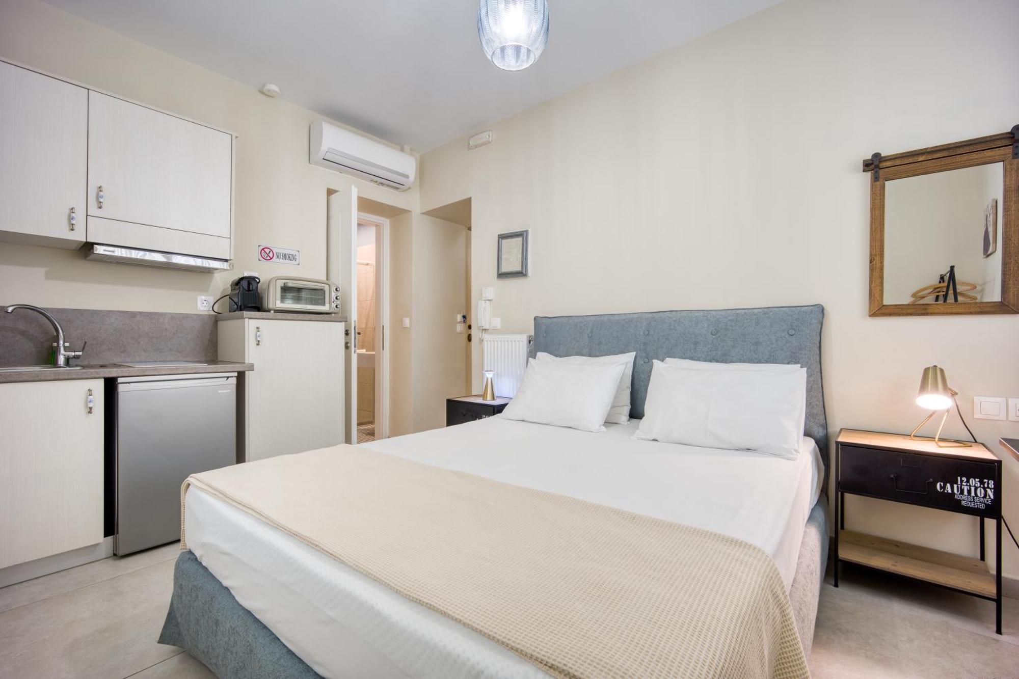 Bentzi...Boutique Apartment 1, Classic Double With Kitchenette, 2 Guests Atene Esterno foto