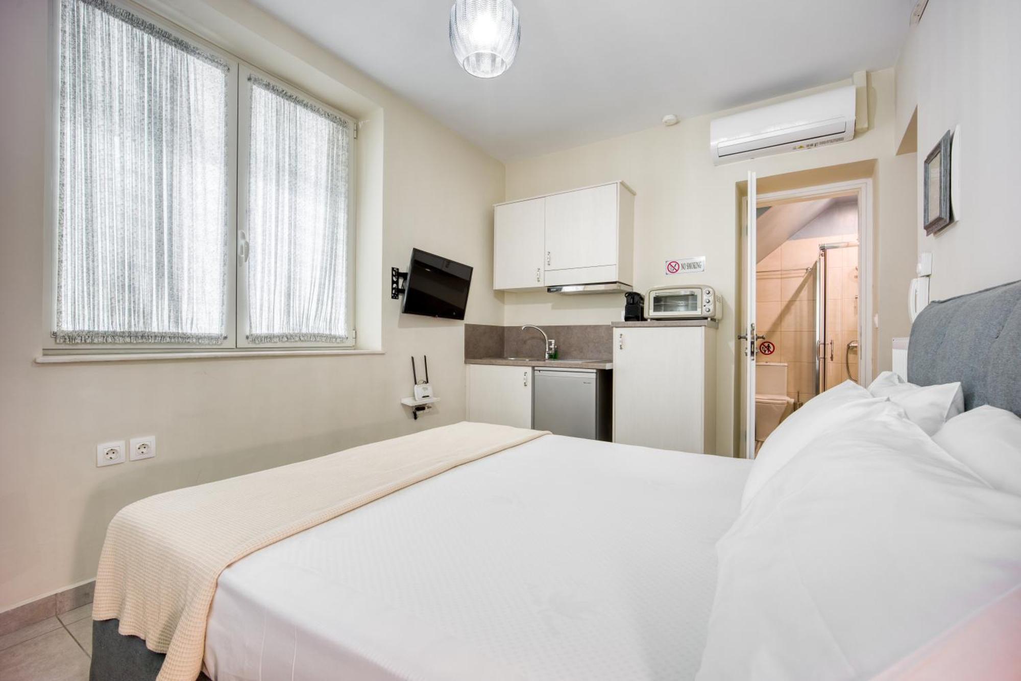 Bentzi...Boutique Apartment 1, Classic Double With Kitchenette, 2 Guests Atene Esterno foto